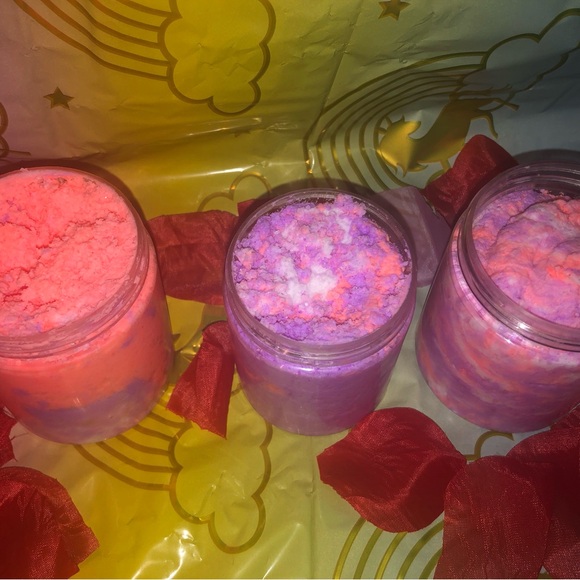 BODY BUTTER AND BODY SCRUBS - Picture 5 of 11